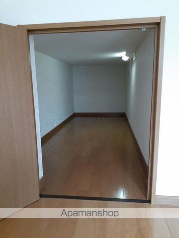 サンライズ弐番館の内装写真