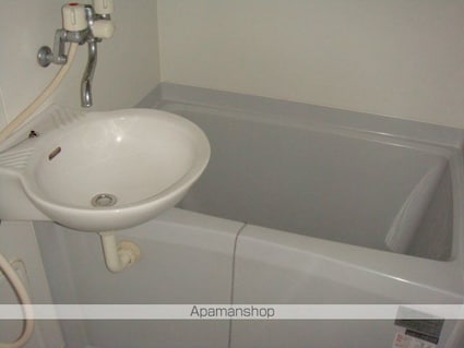 レオパレス吉田Ⅱ[1K/22.35m2]のバス