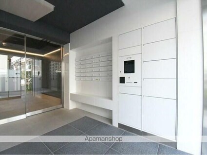 ルネサンスコート新宿余丁町[1K/25.65m2]のロビー2