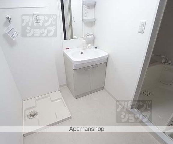 ヴァンヴェルデ西京極の内装写真