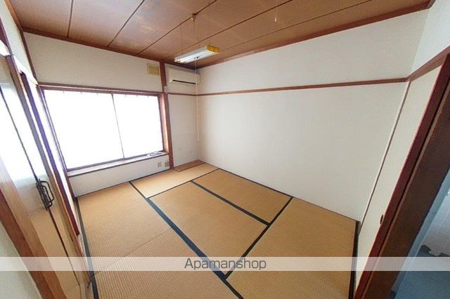 青山ハイツの内装写真