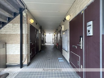 レオパレスＧフォレスト沼袋[1K/22.35m2]の共用部2