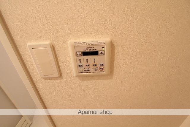 フォブール栗林南Aの内装写真