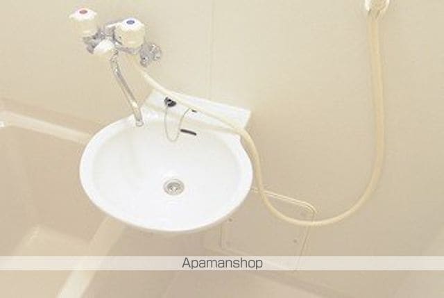 レオパレスK南片江の内装写真