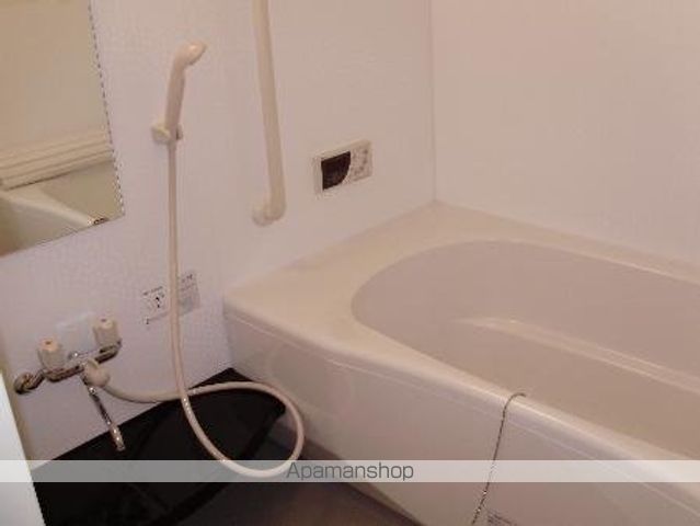 クレセントM Vの内装写真