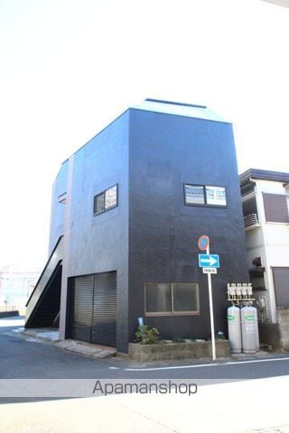 フェリスの外観写真