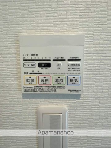プレチサメンテ今宿駅前の内装写真