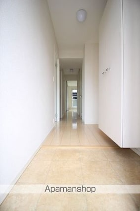 岡山県岡山市南区南輝３丁目[2DK/49.77m2]の玄関
