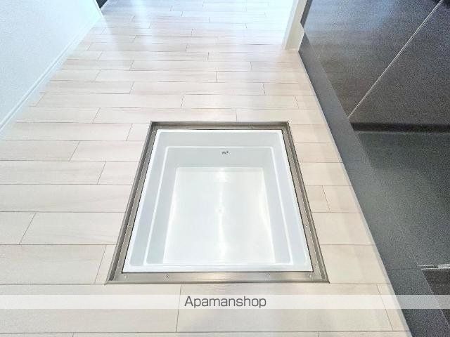 Schaan Carterの内装写真