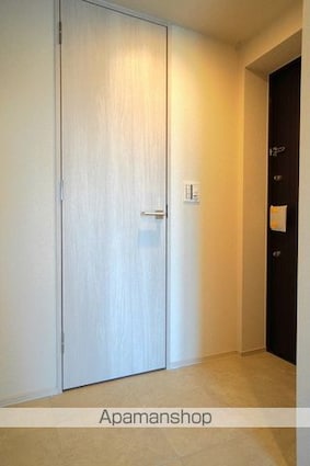 Ｂｒｉｌｌｉａ　ｉｓｔ　上野稲荷町[2LDK/56.61m2]の玄関