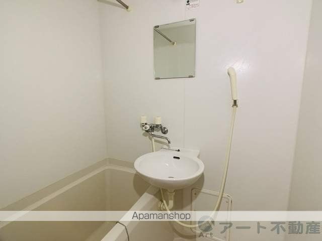 レオパレスラ プランタン IIの内装写真