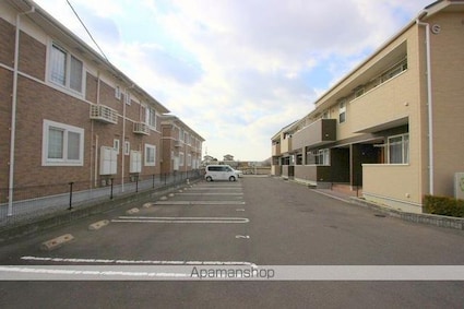 グランデ　カーサＡ[2LDK/58.86m2]の駐車場