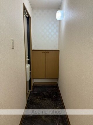 ルミエール倉本[2LDK/61.7m2]の玄関1