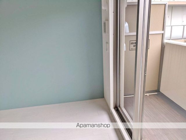 SEST 新大阪の内装写真