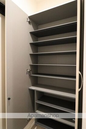 ＣｏｕＲ１８高宮Ｗ[1LDK/45.87m2]の玄関