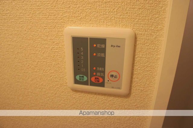 レオパレスシャルマンIIIの内装写真
