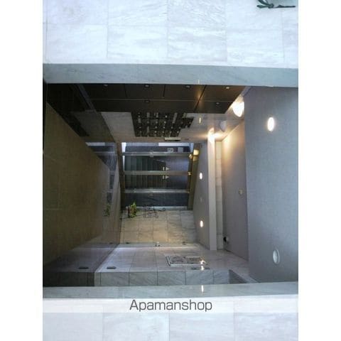ベルジュヴァーンの玄関写真