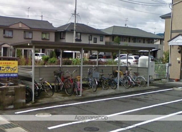 Ｅｓｐｏｉｒ[2LDK/59.64m2]の駐車場4