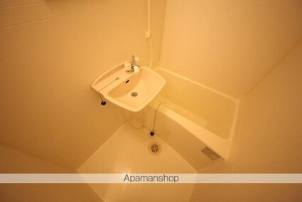 レオパレスクリナーレみなみ野[1K/19.87m2]のバス