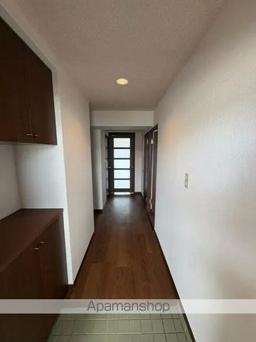 ロイヤルクローバーの内装写真