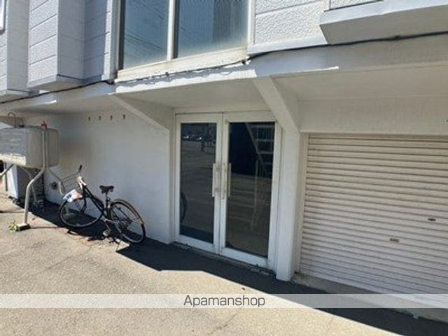 ハイブリッジIの玄関写真