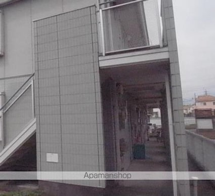 緑山ハイツＡ[3DK/52.39m2]のエントランス