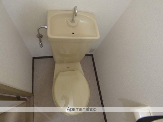 クリスタルコート駒澤の内装写真