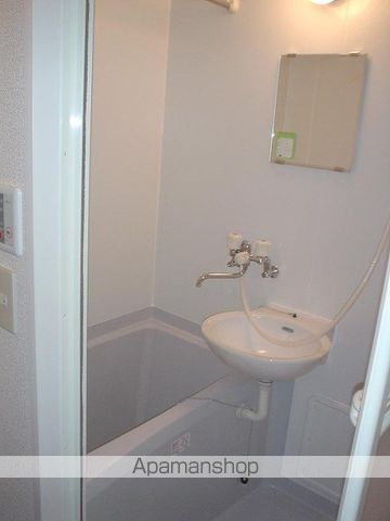 レオパレスフォレストコートIIの内装写真