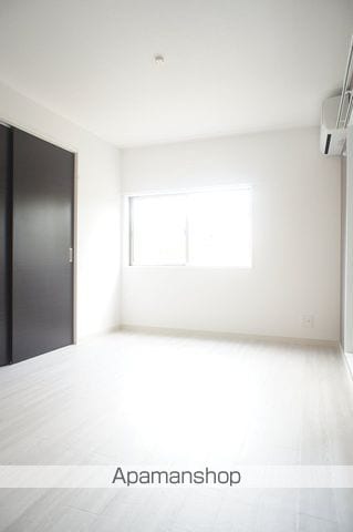 RUNAの内装写真