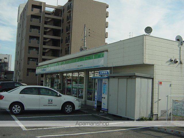 ウィン ワールドの周辺写真