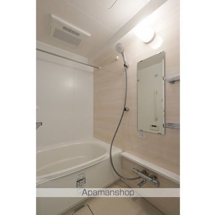 コンフォリア・リヴ豊洲キャナル[1LDK/34.92m2]のバス