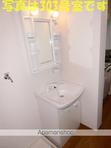 クレストスカーラカクBの内装写真