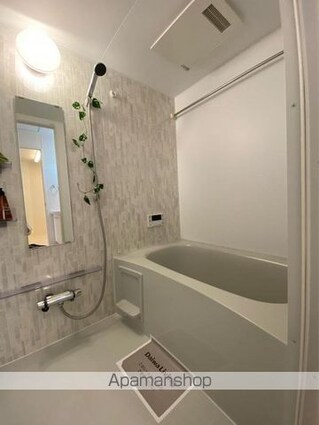 ユニヴェール　Ａ棟[1LDK/37.79m2]のバス