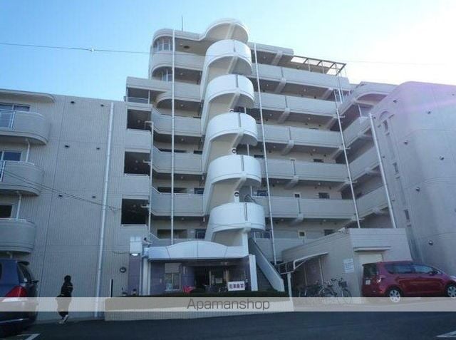 ホワイトキャッスル上大岡の外観写真