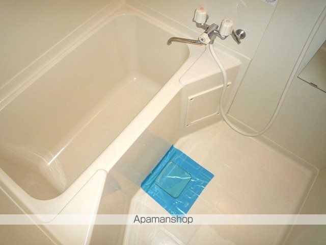 フォーシーズンIIの内装写真