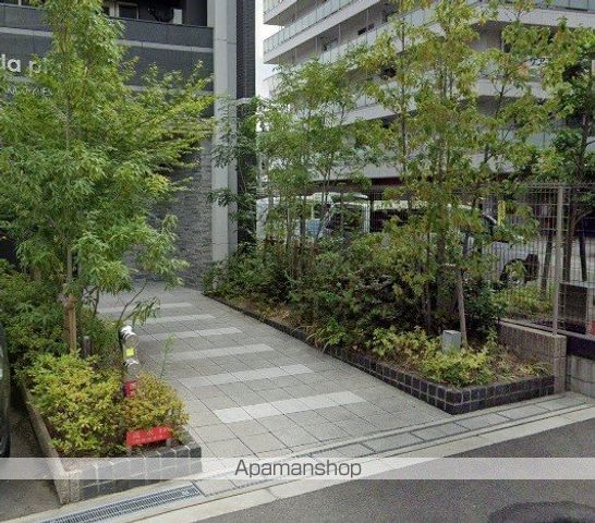 LALA PLACE大阪城公園ノルドの玄関写真