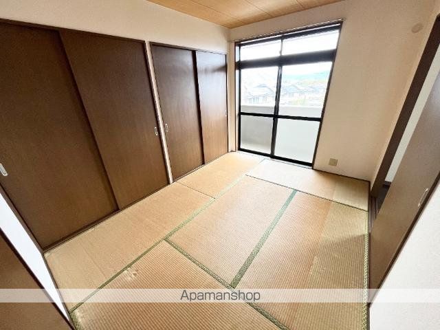 ロイヤルハイツ天拝坂参番館の内装写真