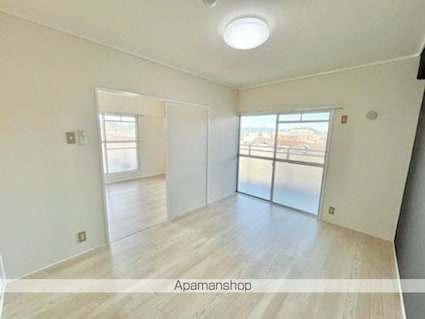 滋賀県近江八幡市出町[2LDK/50m2]の共用部7