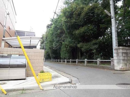 アルバトロス羽根木[1K/22.96m2]の共用部2