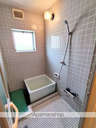 ホワイティー沙羅Ｂ棟[2DK/47m2]のバス