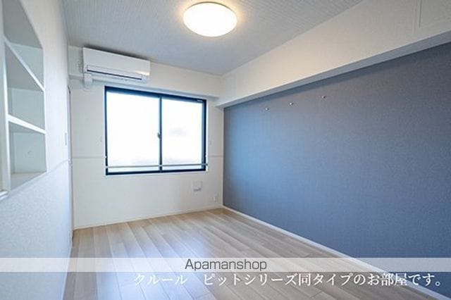 シャン・ド・ポワールの内装写真