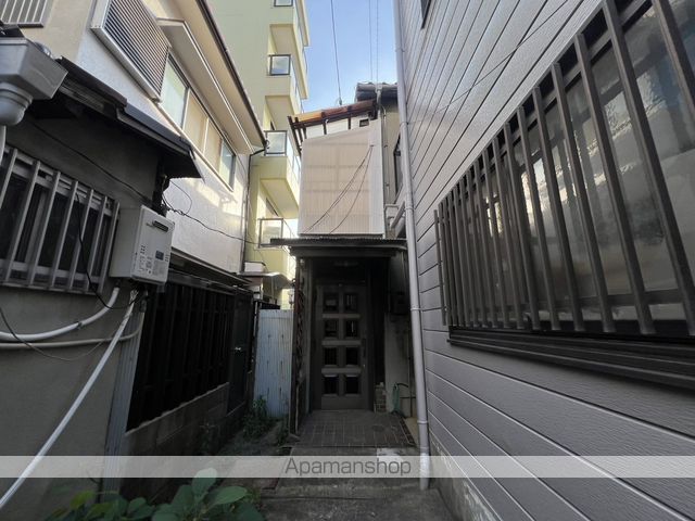 木川西2丁目13貸家