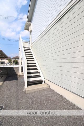 レーベンハイツの玄関写真