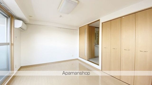 スタシオン電車みちの内装写真