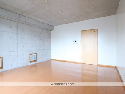 ＨＥＡＲＴＳＷＡＶＥ[1K/42.24m2]のリビング・居間