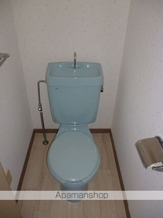 和歌山県和歌山市三木町堀詰[1R/24.48m2]のトイレ
