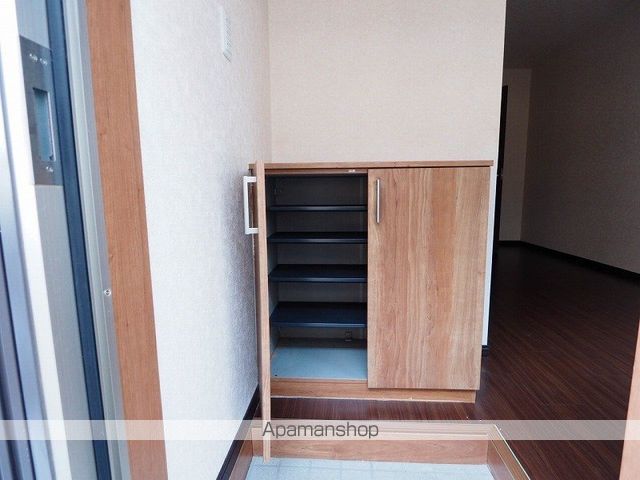 ジュネスアベニールV2の内装写真