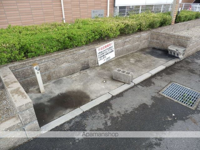 フレスクーラBの外観写真