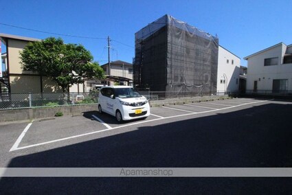 エクセル真田[1K/27.08m2]の駐車場2