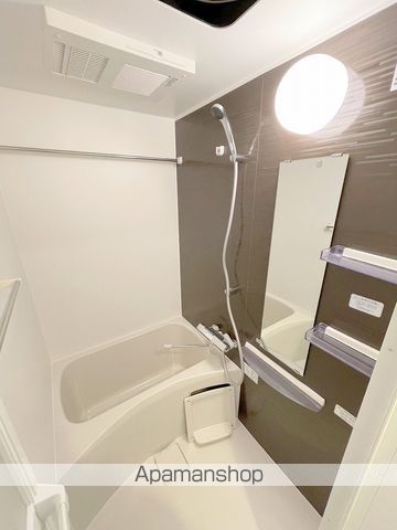 ワールドアイ阿波座WESTの内装写真